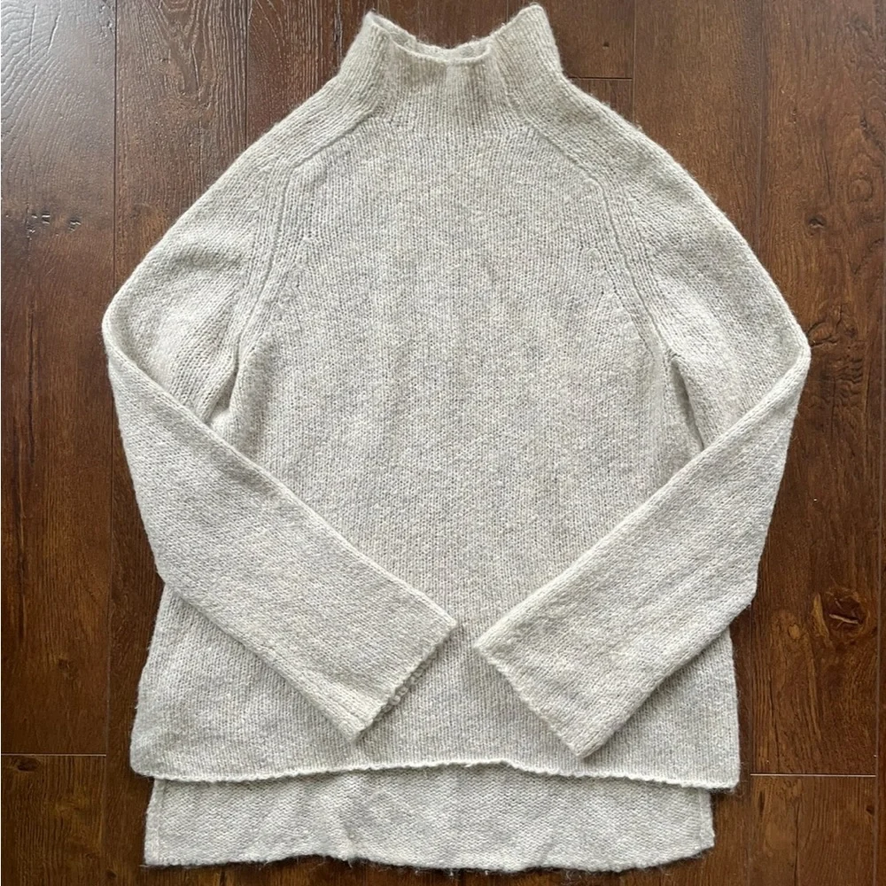 Aritzia Large Golden TNA Wool Blend Mock Neck Knit Sweater. Oatmeal. - Picture 13 of 14